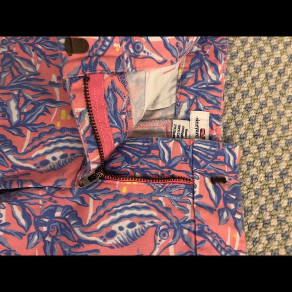 Girls Vineyard Vines pink and blue nautical shorts - Picture 4 of 4